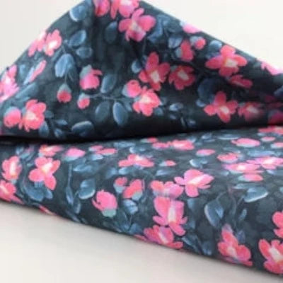 Viscose numérique imprimé  fleurs bleu et rose